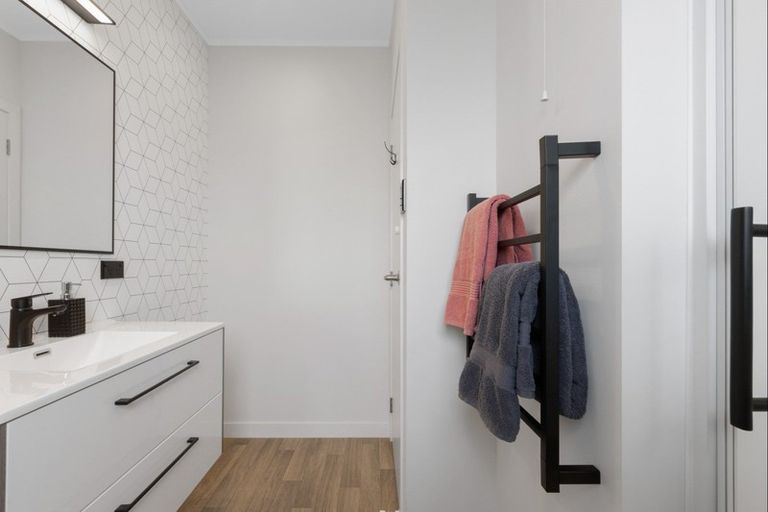 Photo of property in 461 Marine Parade, Napier South, Napier, 4110