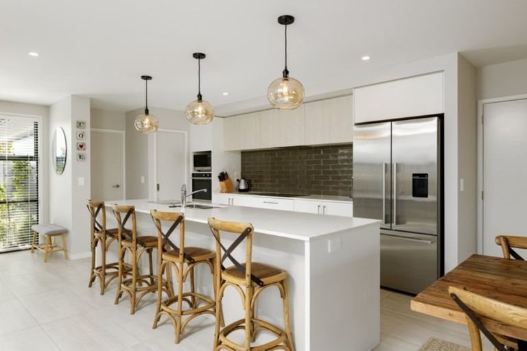 Photo of property in 2 Te Ataiti Lane, Pyes Pa, Tauranga, 3112