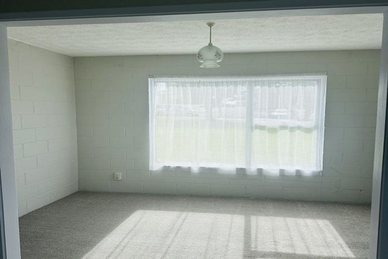 Photo of property in 17 Toroa Street, Torbay, Auckland, 0630