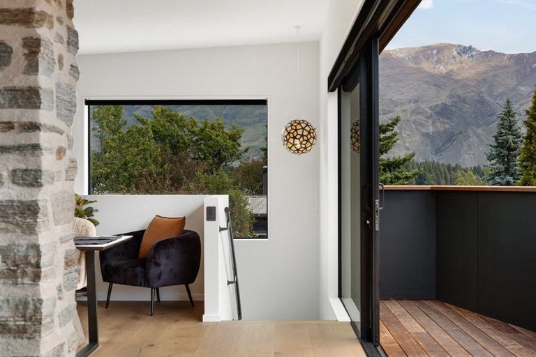 Photo of property in 38 Hunter Crescent, Wanaka, 9305