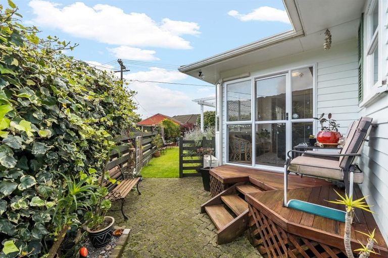 Photo of property in 70 Wood Street, Wainuiomata, Lower Hutt, 5014