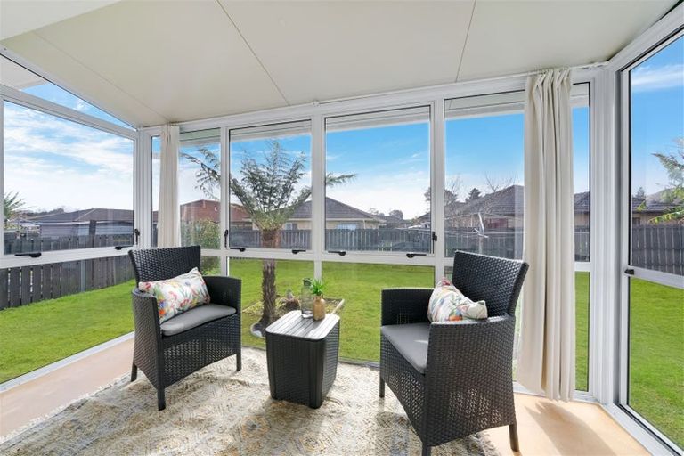 Photo of property in 68 Old Wairoa Road, Papakura, 2110