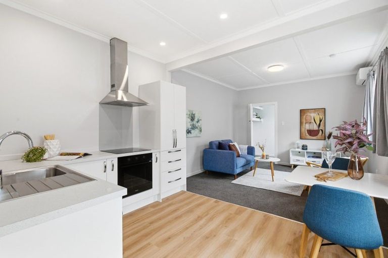 Photo of property in 52 Miro Street, Miramar, Wellington, 6022