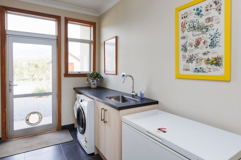 Photo of property in 86 Currins Road, Linton, Palmerston North, 4472