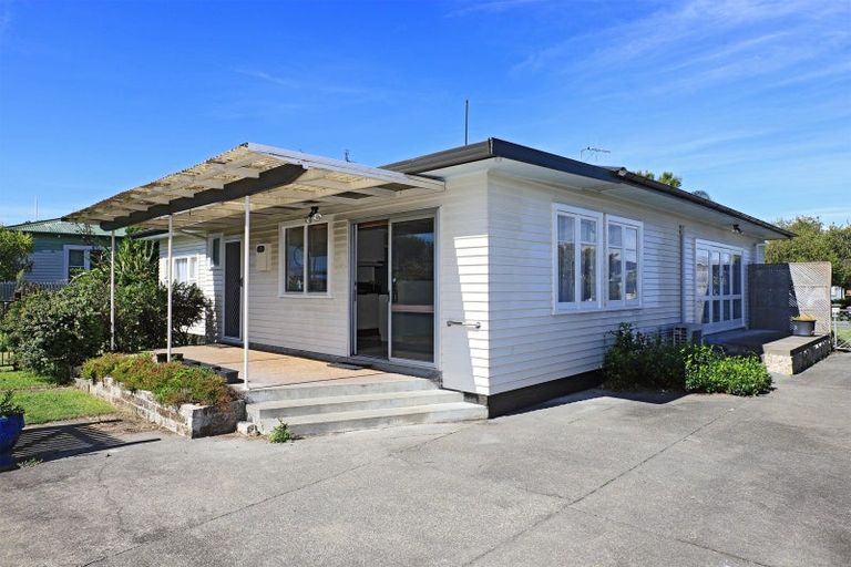 Photo of property in 111 Garnett Street, Raureka, Hastings, 4120