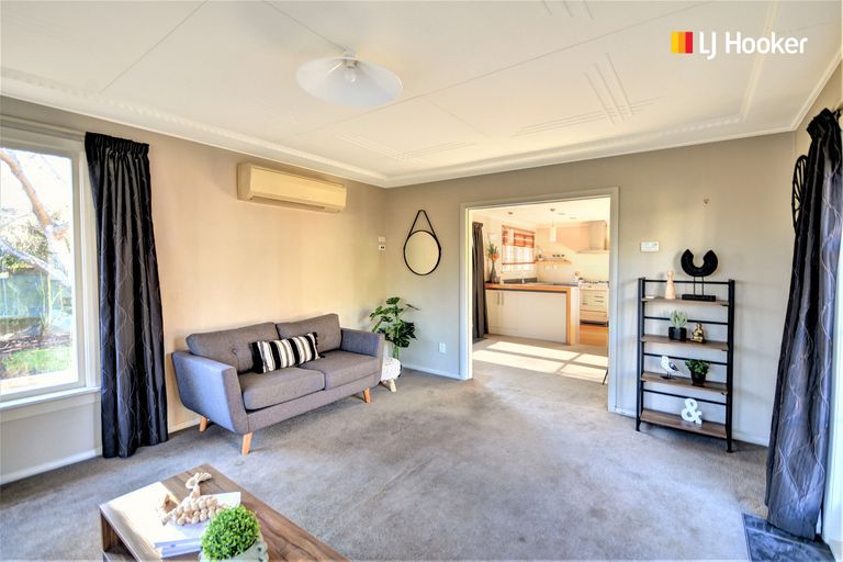 Photo of property in 17 Tweed Street, Kinmont Park, Mosgiel, 9024