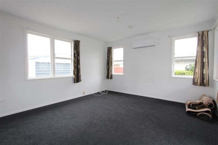 Photo of property in 4 Barrie Crescent, Silverdale, Hamilton, 3216