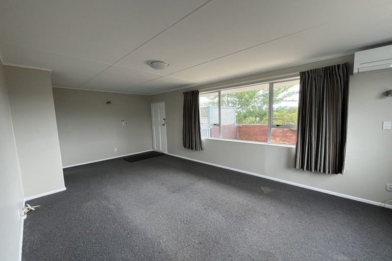 Photo of property in 18 Tyrone Grove, Wainuiomata, Lower Hutt, 5014