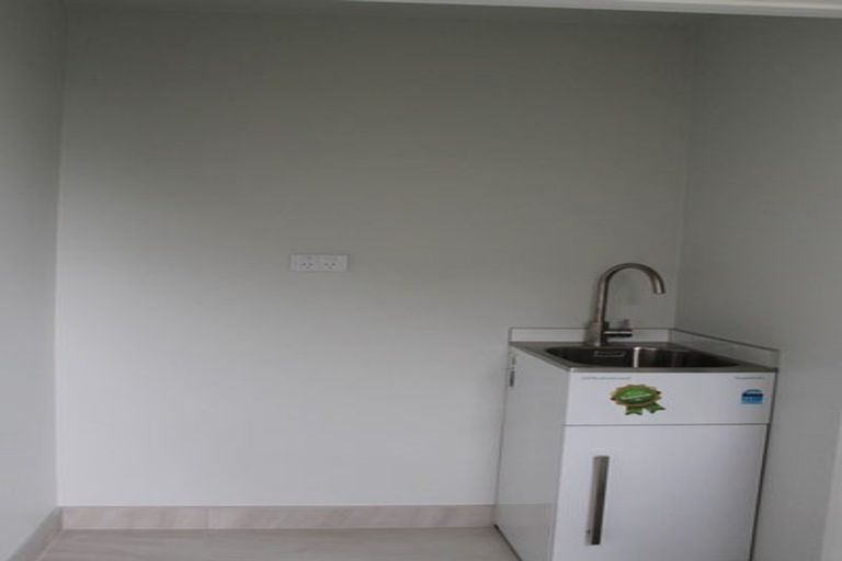 Photo of property in 1/59 Glenview Road, Glen Eden, Auckland, 0602