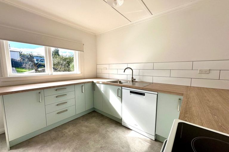 Photo of property in 4 Newarp Street, Balclutha, 9230