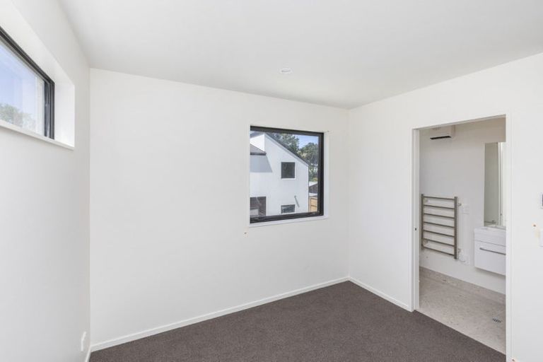 Photo of property in 1/220 Geraldine Street, Edgeware, Christchurch, 8013