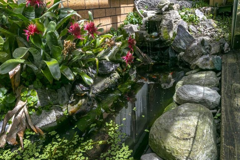 Photo of property in 32 Kimihia Road, Huntly, 3700