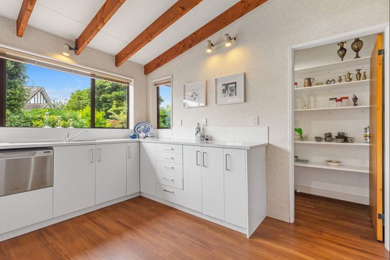 Photo of property in 11 Stuart Street, Levin, 5510