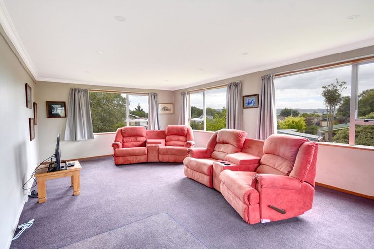 Photo of property in 8 Gebbie Street, Kinmont Park, Mosgiel, 9024