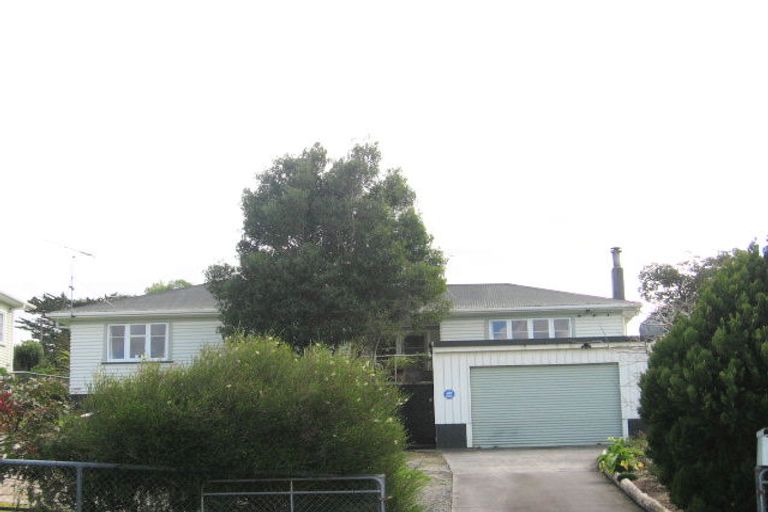 Photo of property in 8 Bickerstaffe Road, Maungaturoto, 0520