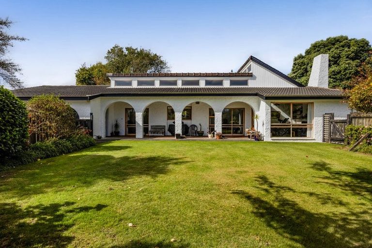 Photo of property in 116 Weraroa Road, Waverley, 4510