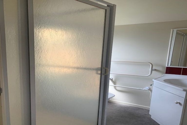 Photo of property in 1/90 Picton Avenue, Riccarton, Christchurch, 8011