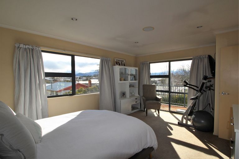 Photo of property in 16 Ashworth Street, Alexandra, 9320