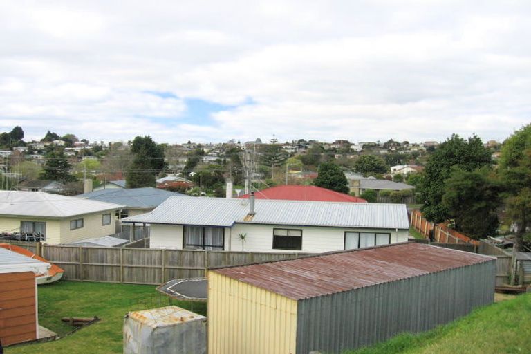 Photo of property in 183 Bellevue Road, Bellevue, Tauranga, 3110