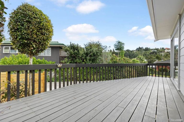 Photo of property in 42 Awaruku Road, Torbay, Auckland, 0630