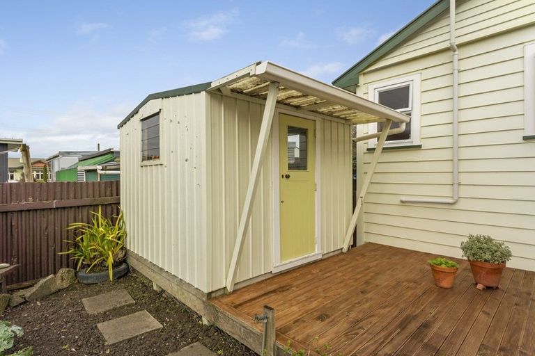 Photo of property in 1 Edward Street, Pahiatua, 4910