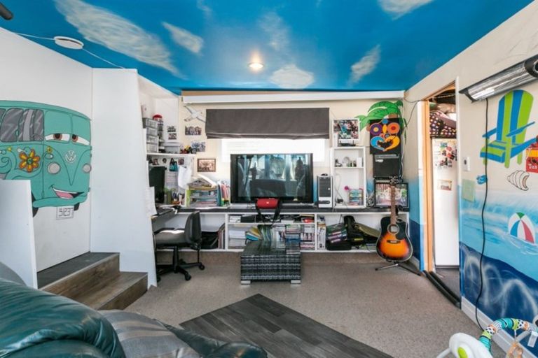 Photo of property in 35 Buckingham Street, Whakatu, Hastings, 4102