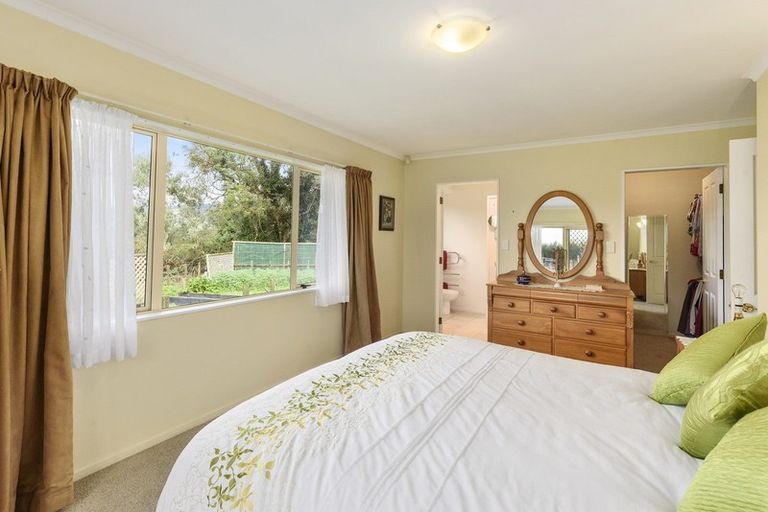 Photo of property in 6 Riveredge Terrace, Ohau, Levin, 5570