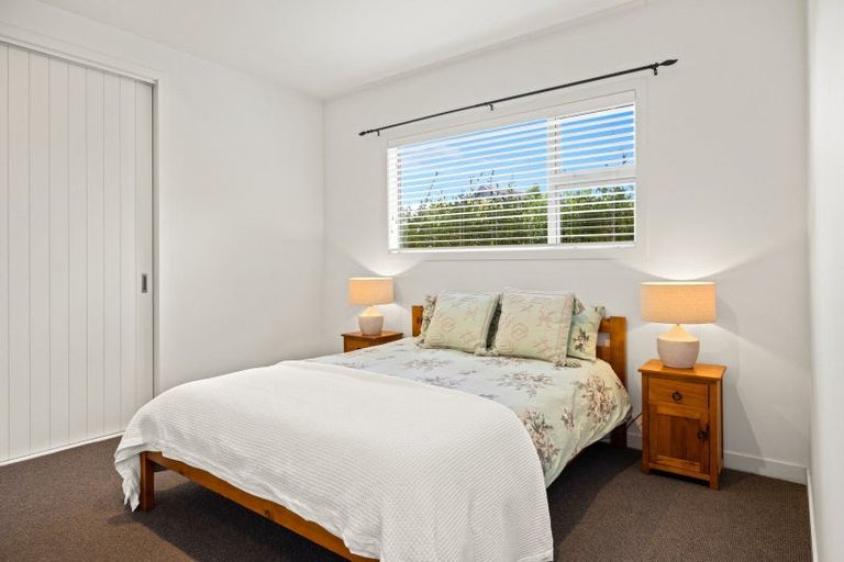 Photo of property in 5 Wrybill Way, Point Wells, Warkworth, 0986