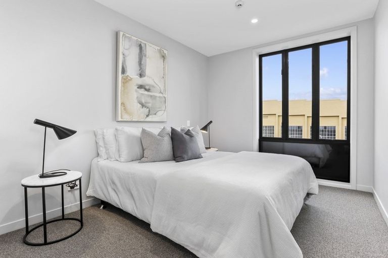 Photo of property in 306/2 Launch Road, Hobsonville, Auckland, 0616