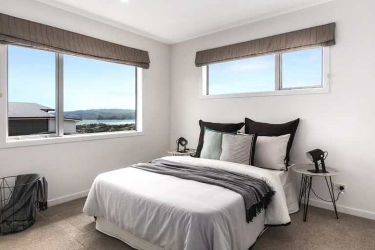 Photo of property in 97 Endeavour Drive, Whitby, Porirua, 5024