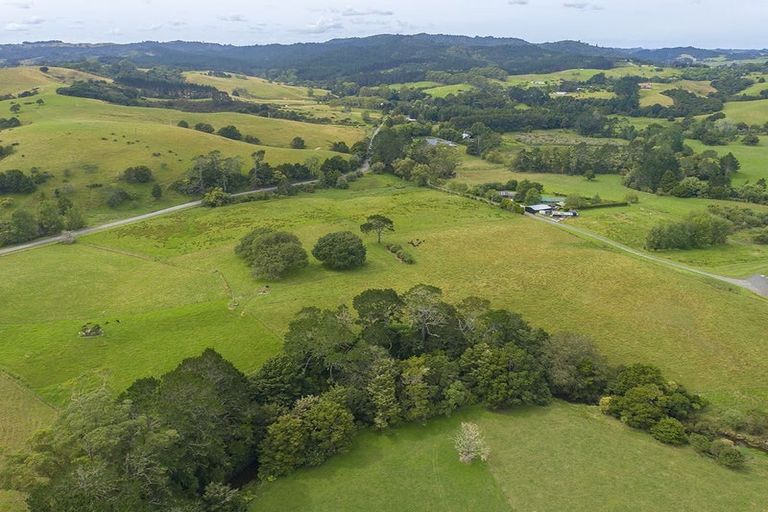 Photo of property in 88 Rapson Road, Kaukapakapa, 0871