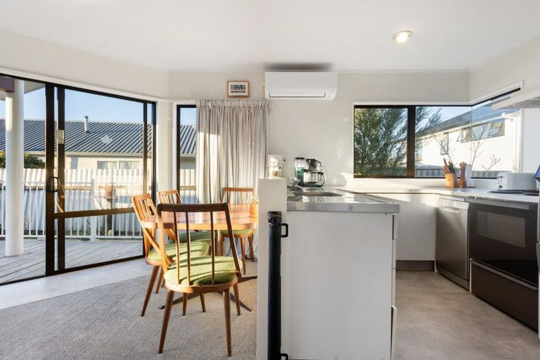 Photo of property in 100a Mansel Avenue, Hillcrest, Hamilton, 3216