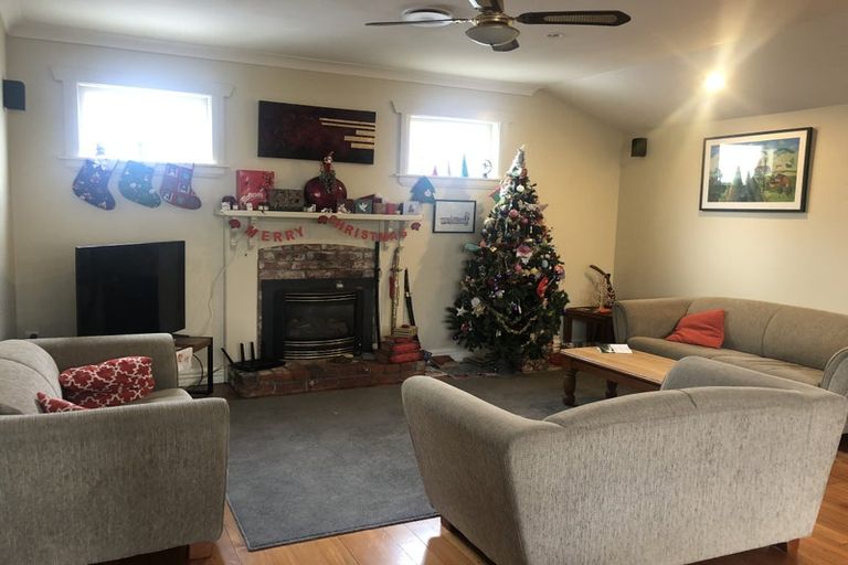 Photo of property in 14 Murray Street, Wallaceville, Upper Hutt, 5018