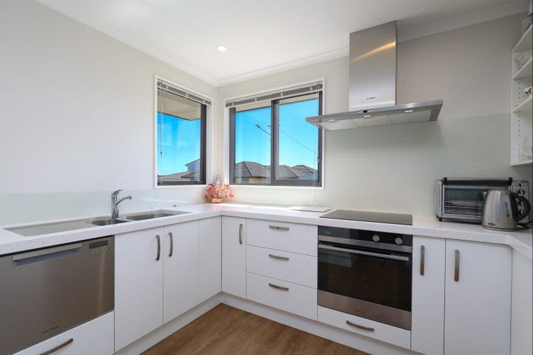 Photo of property in 18 Andrew Street, Stoke, Nelson, 7011