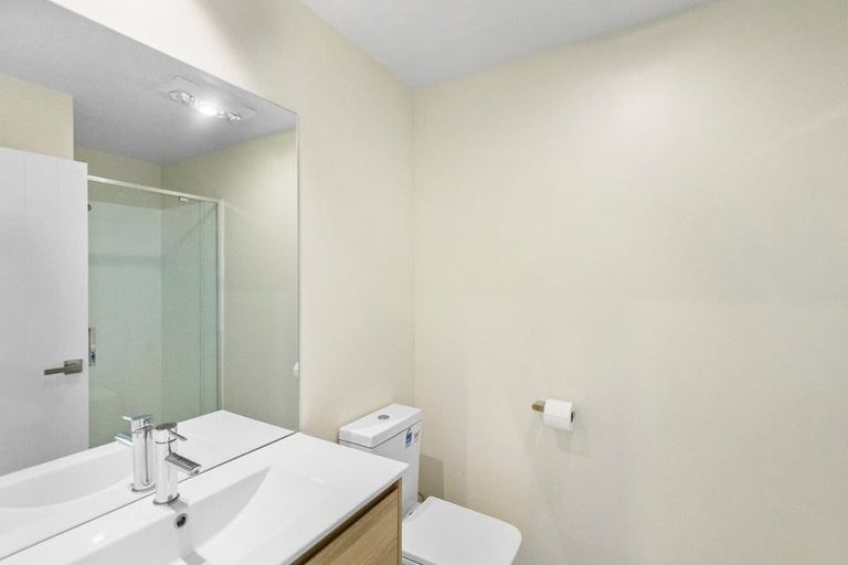 Photo of property in 4/16 Albany Highway, Greenhithe, Auckland, 0632