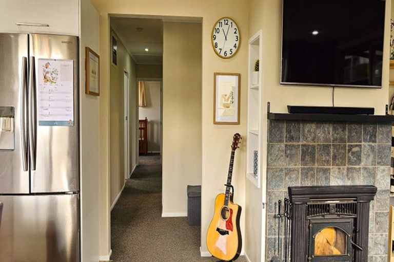 Photo of property in 11 Mcdonald Street, Brockville, Dunedin, 9011