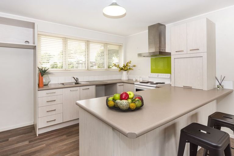 Photo of property in 23 Matatea Avenue, Pukekohe, 2120