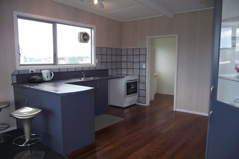 Photo of property in 15 Snell Crescent, Waihi Beach, 3611