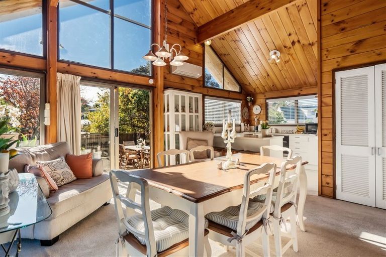 Photo of property in 13 Kyeemagh Street, Botany Downs, Auckland, 2010