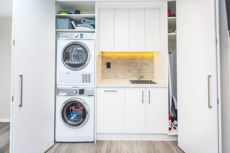 Photo of property in 4 Victoria Street, Ebdentown, Upper Hutt, 5018