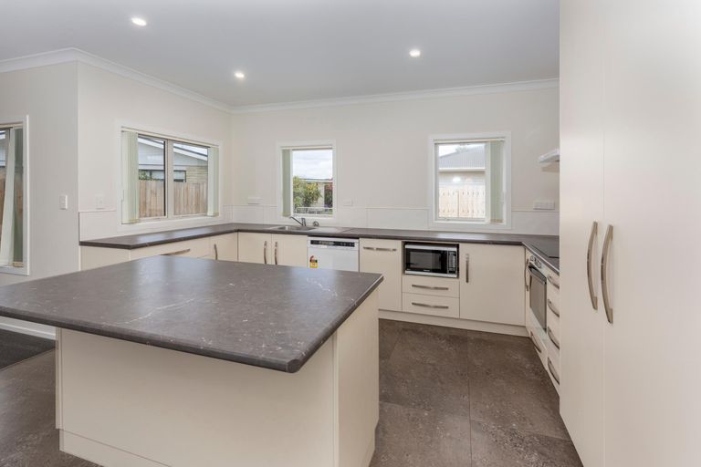 Photo of property in 75a Harrisville Road, Tuakau, 2121