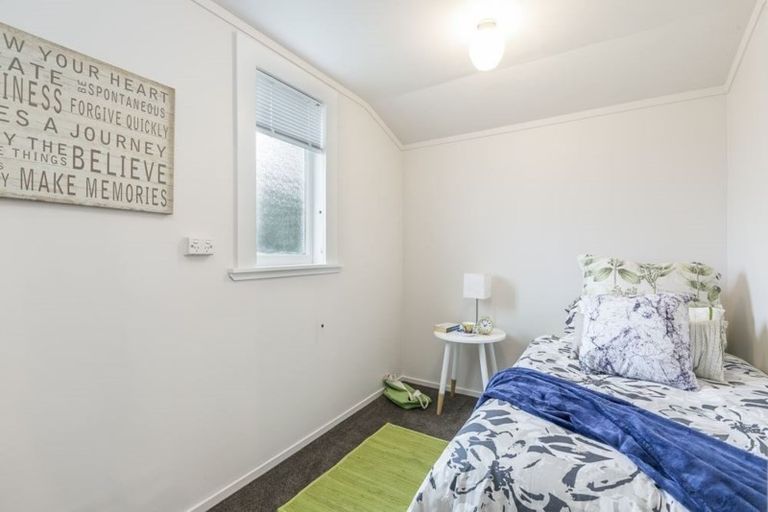 Photo of property in 41 Hillsborough Road, Hillsborough, Auckland, 1042