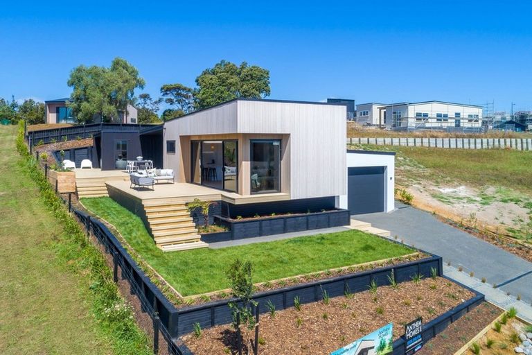 Photo of property in 5 Rangitahi Road, Raglan, 3225