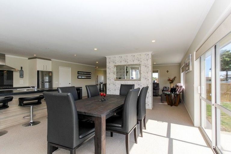 Photo of property in 112 Wills Road, Bell Block, New Plymouth, 4312