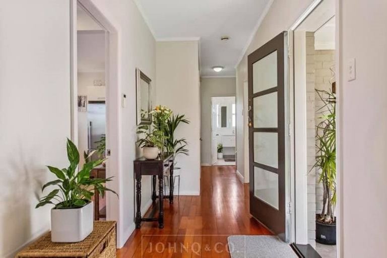 Photo of property in 755 Remuera Road, Remuera, Auckland, 1050