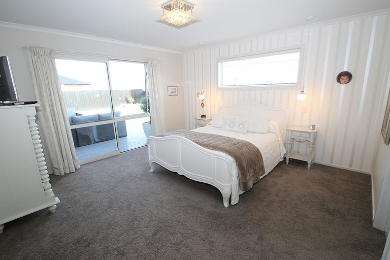 Photo of property in 30 Didham Drive, Mosgiel, 9024