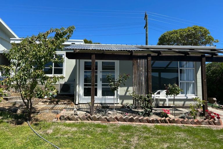 Photo of property in 31 Whero Avenue, Diamond Harbour, Lyttelton, 8971