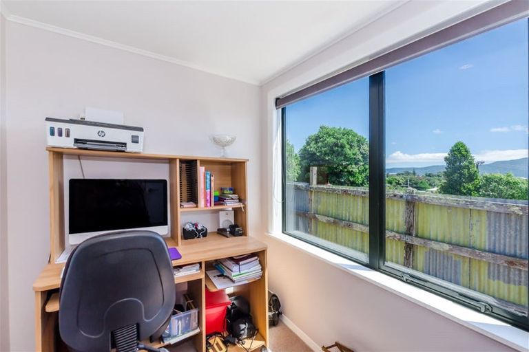 Photo of property in 27 Sweetman Avenue, Paraparaumu Beach, Paraparaumu, 5032