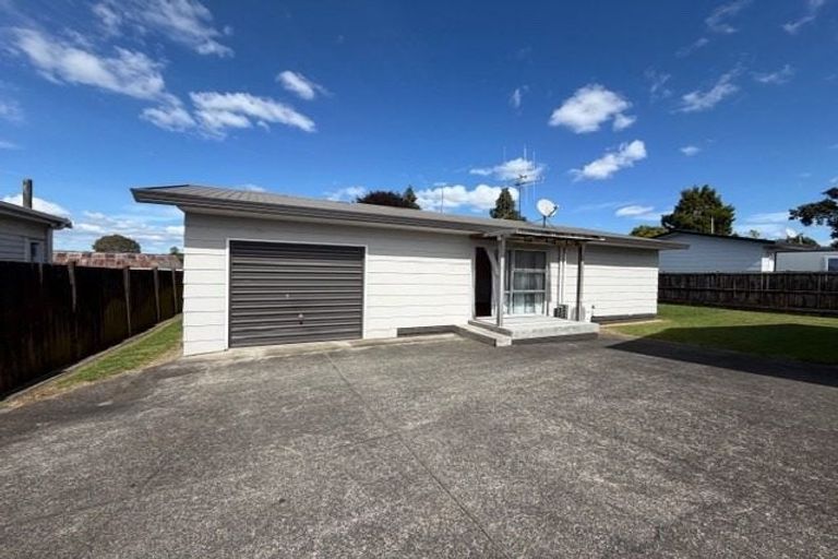 Photo of property in 7 Harris Street, Te Puke, 3119