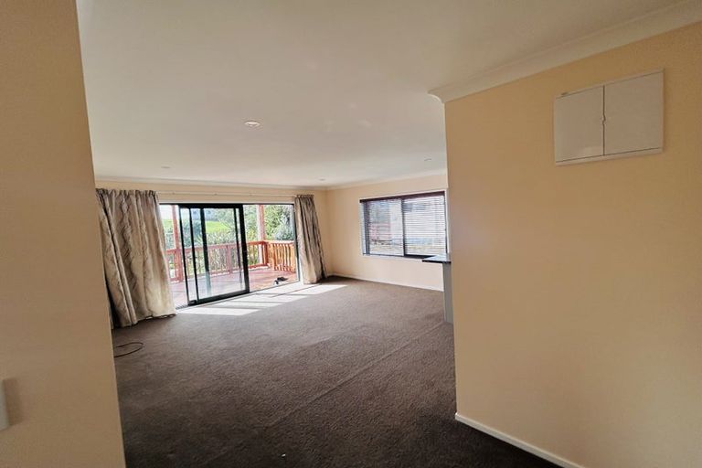 Photo of property in 133 Codlin Road, Waiuku, 2682